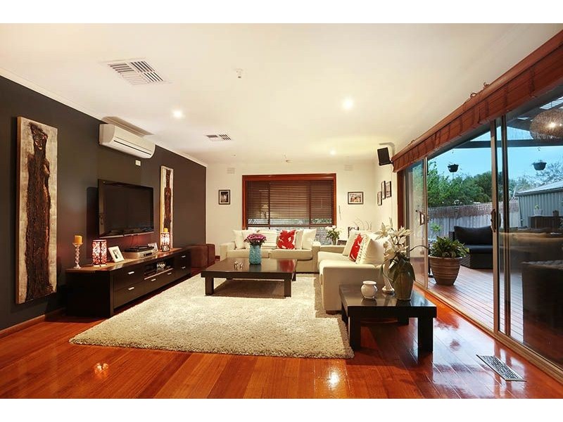 2 Reserve Court, Glenroy VIC 3046