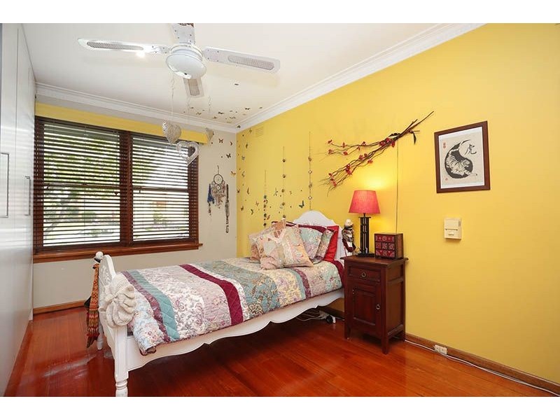 2 Reserve Court, Glenroy VIC 3046