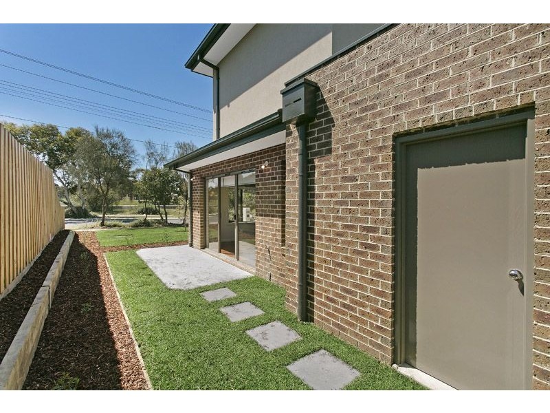 3/77 Box Forest Road, Hadfield VIC 3046
