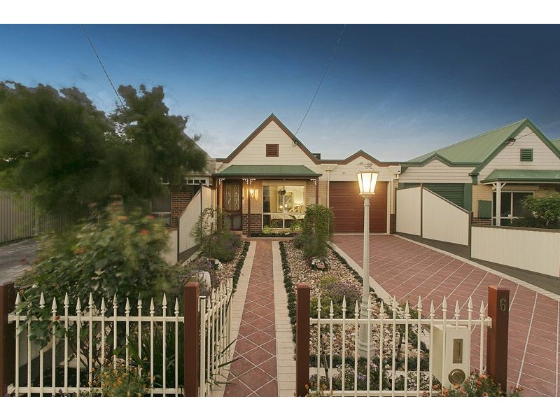 6 Bond Street, Hadfield VIC 3046