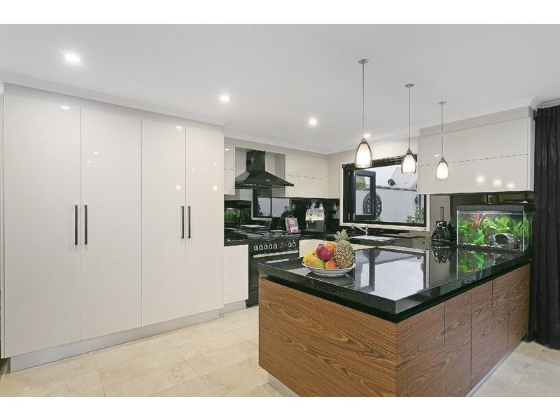 6 Bond Street, Hadfield VIC 3046