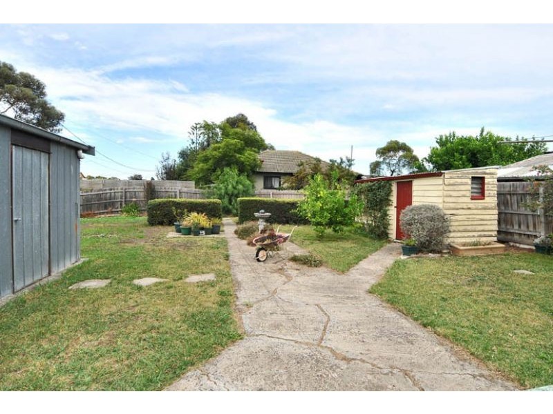 15 Freda Street, Broadmeadows VIC 3047
