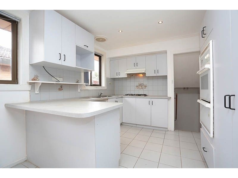 21 Centre Way, Glenroy VIC 3046