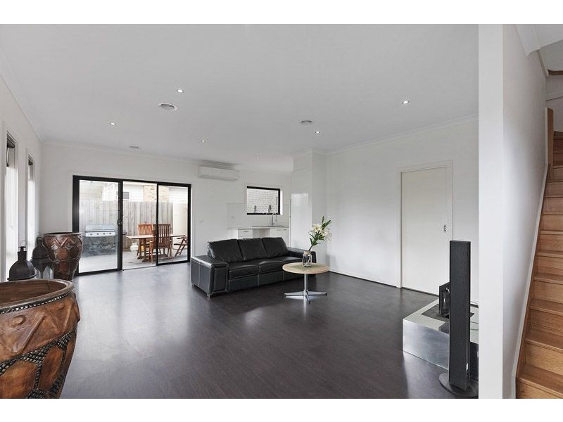 1/54 Ledger Avenue, Fawkner VIC 3060
