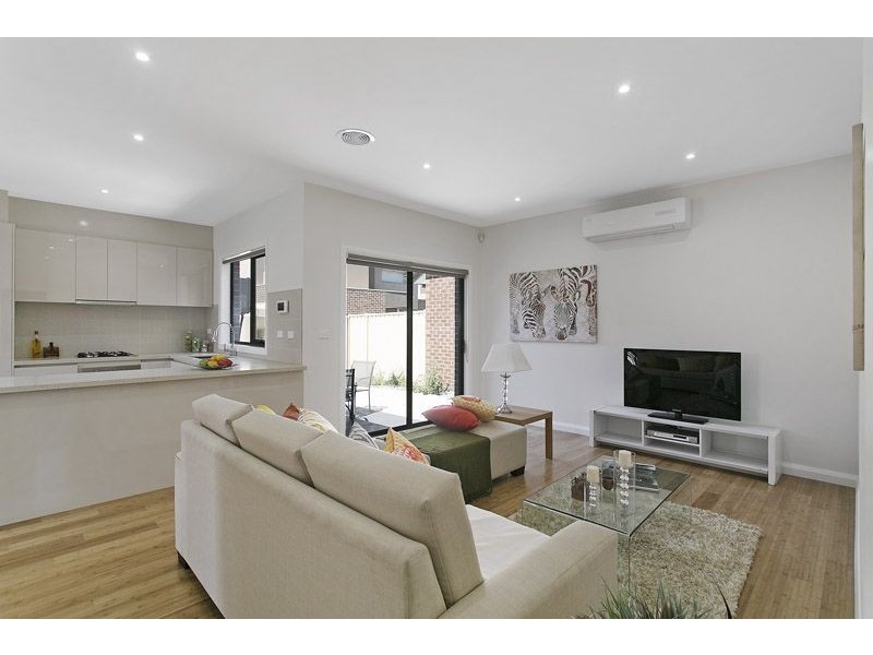 1/17 Finchley Avenue, Glenroy VIC 3046