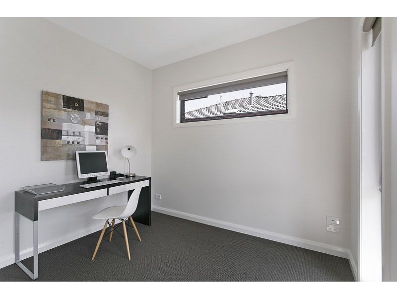 1/17 Finchley Avenue, Glenroy VIC 3046