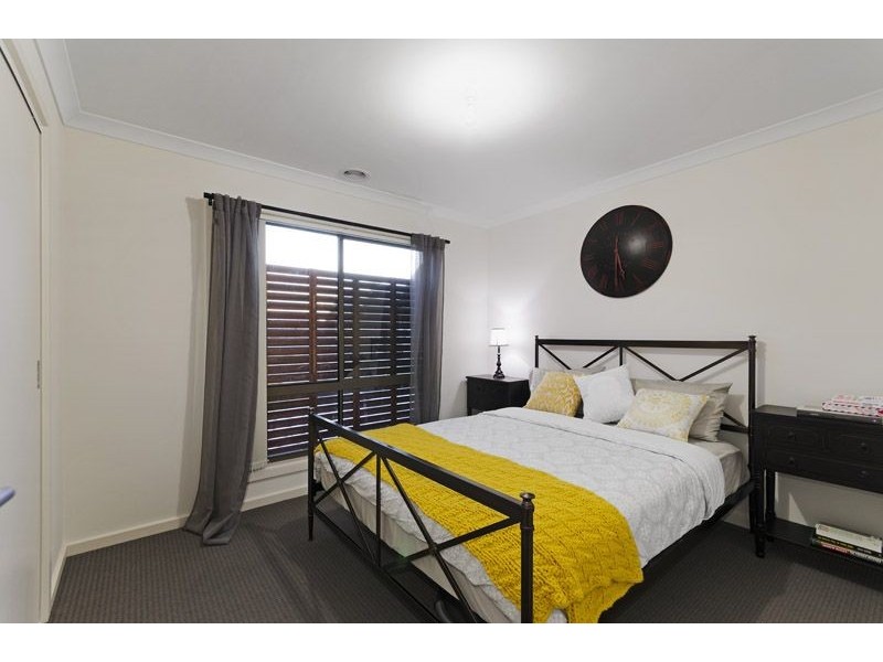2/19 Arndt Road, Pascoe Vale VIC 3044