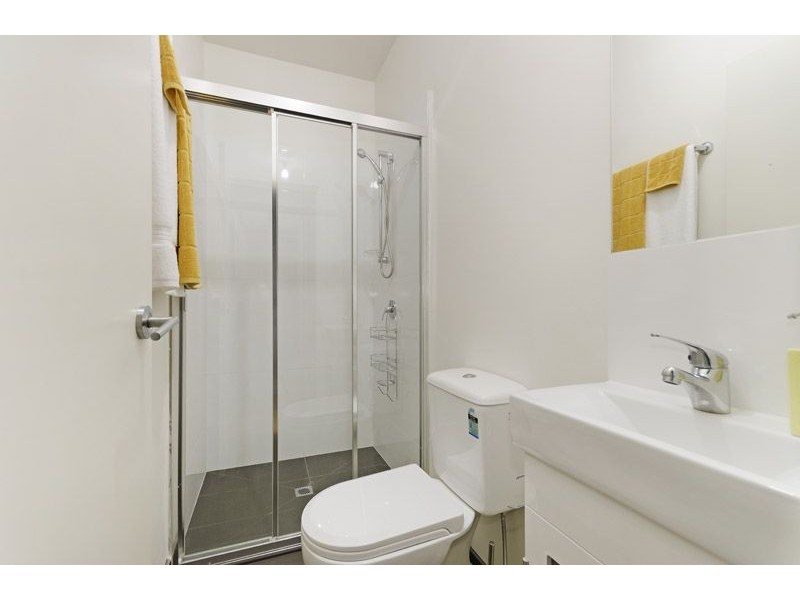 2/19 Arndt Road, Pascoe Vale VIC 3044