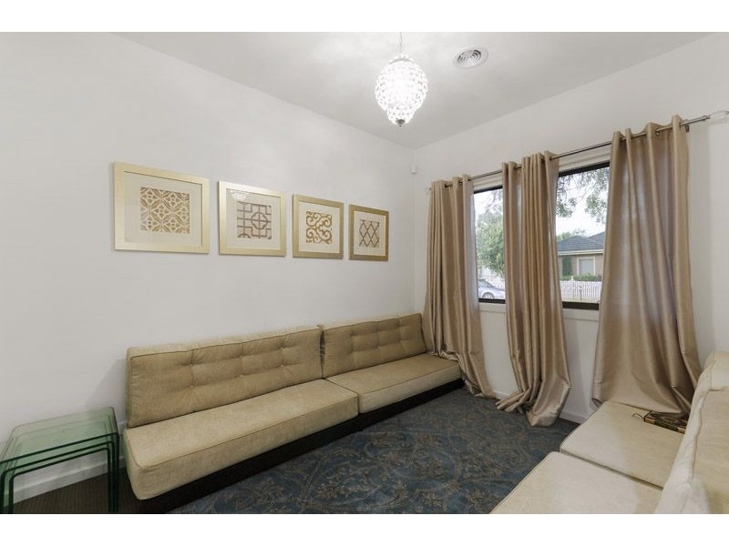 2/19 Arndt Road, Pascoe Vale VIC 3044