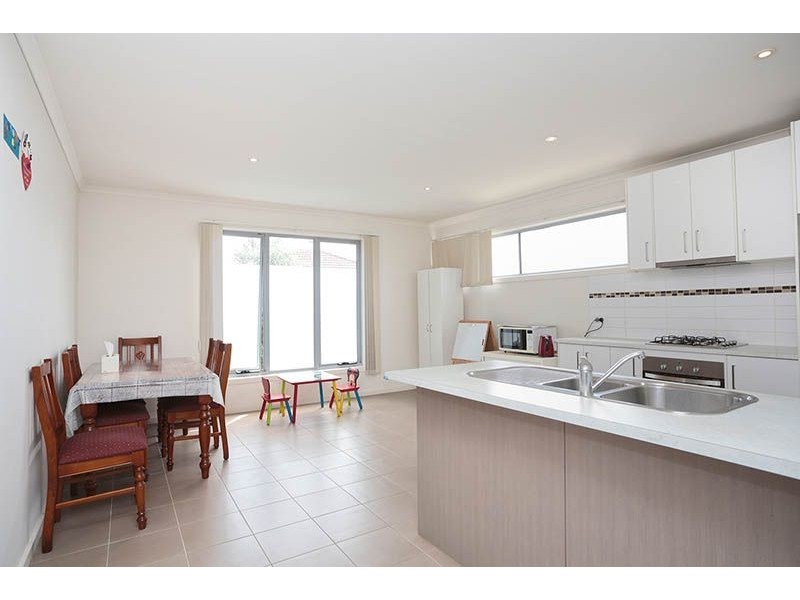 1/190 Melbourne Avenue, Glenroy VIC 3046