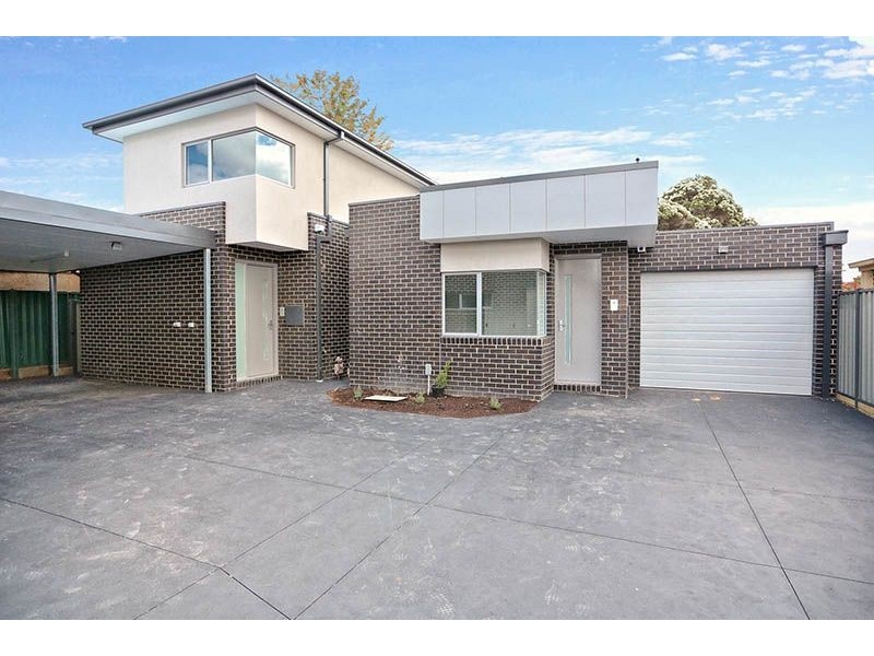 2/6 Newton Street, Glenroy VIC 3046