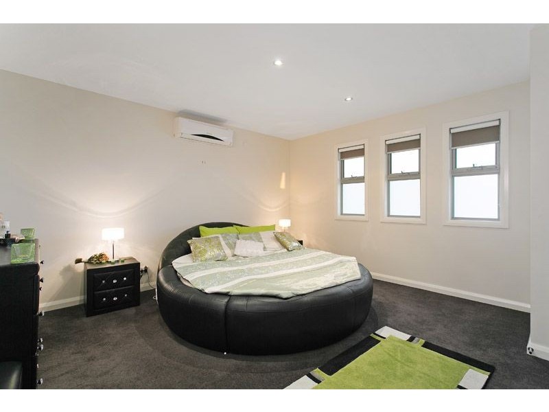 2/66 Melbourne Avenue, Glenroy VIC 3046