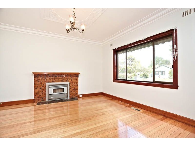 10 Becket Street South, Glenroy VIC 3046