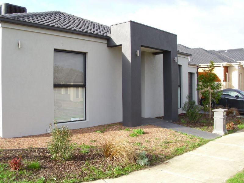21 Gippsland Way, Craigieburn VIC 3064