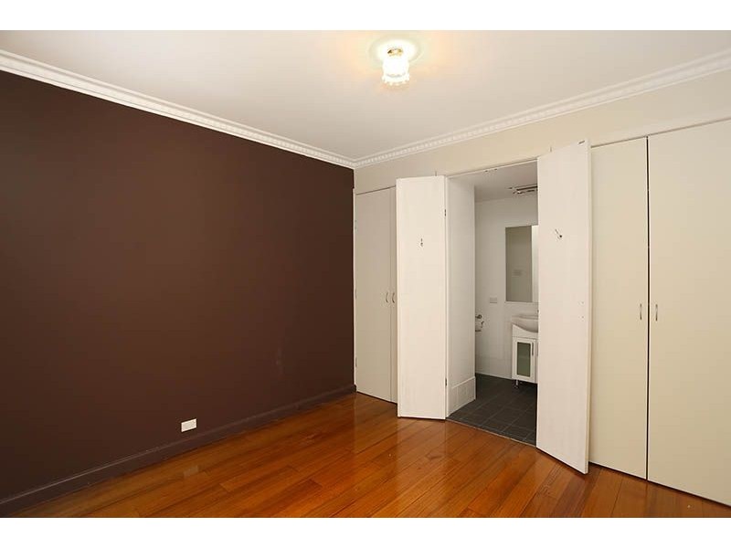 14 Hartington Street, Glenroy VIC 3046