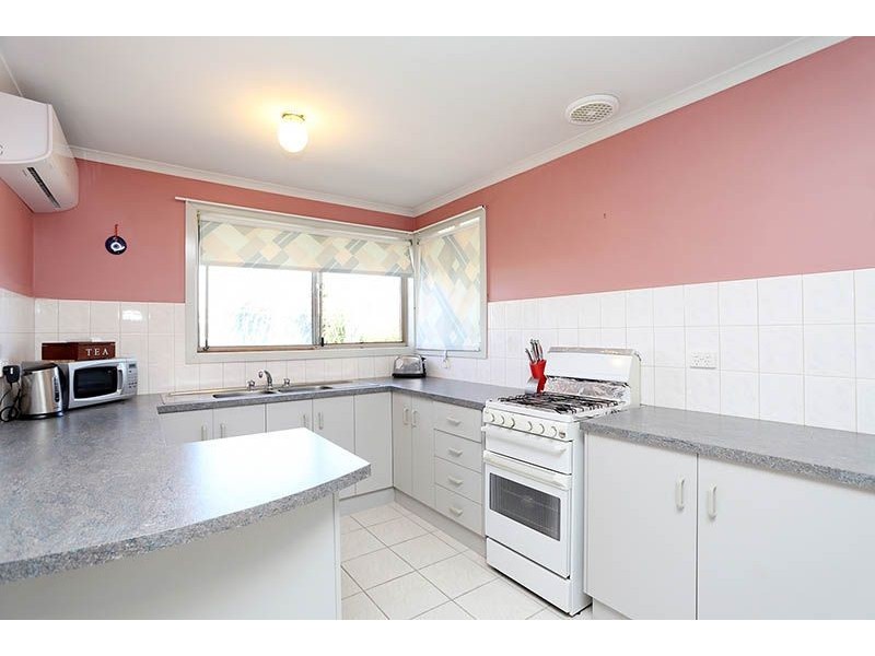 8/50 ROKEWOOD CRESCENT, Meadow Heights VIC 3048