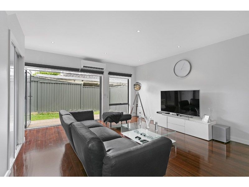 11 Emma Court, Coburg North VIC 3058