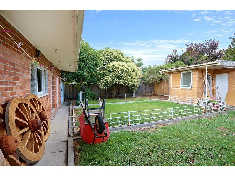 27 Brian Street, Fawkner VIC 3060