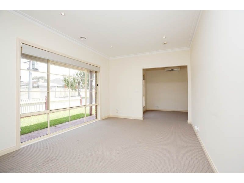 94 Evell Street, Glenroy VIC 3046