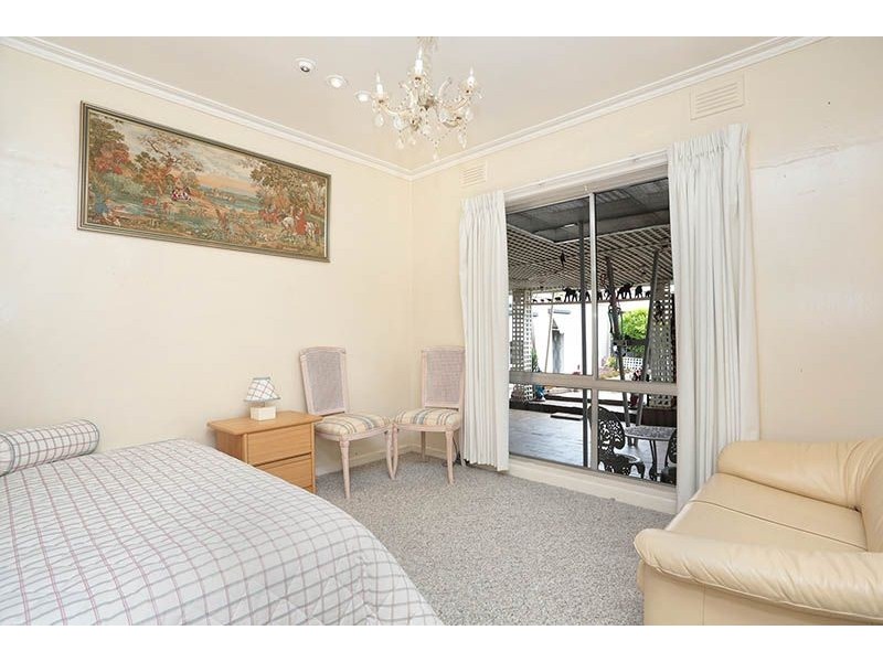 15 Tucker Street, Fawkner VIC 3060