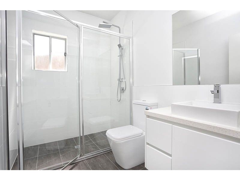 4/9 Austin Crescent, Pascoe Vale VIC 3044