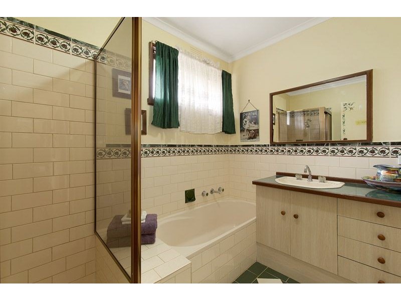 4 Cambridge Way, Campbellfield VIC 3061