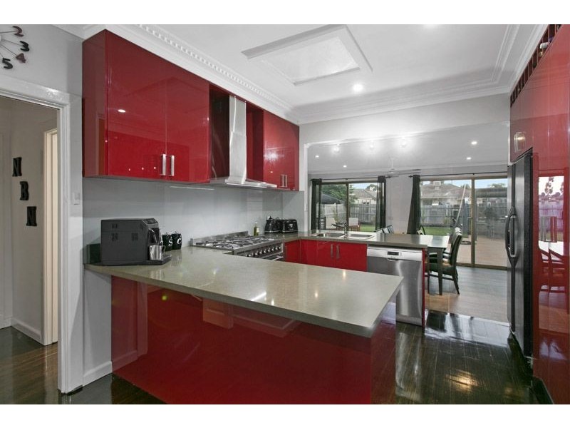 11 Battersea Street, Hadfield VIC 3046