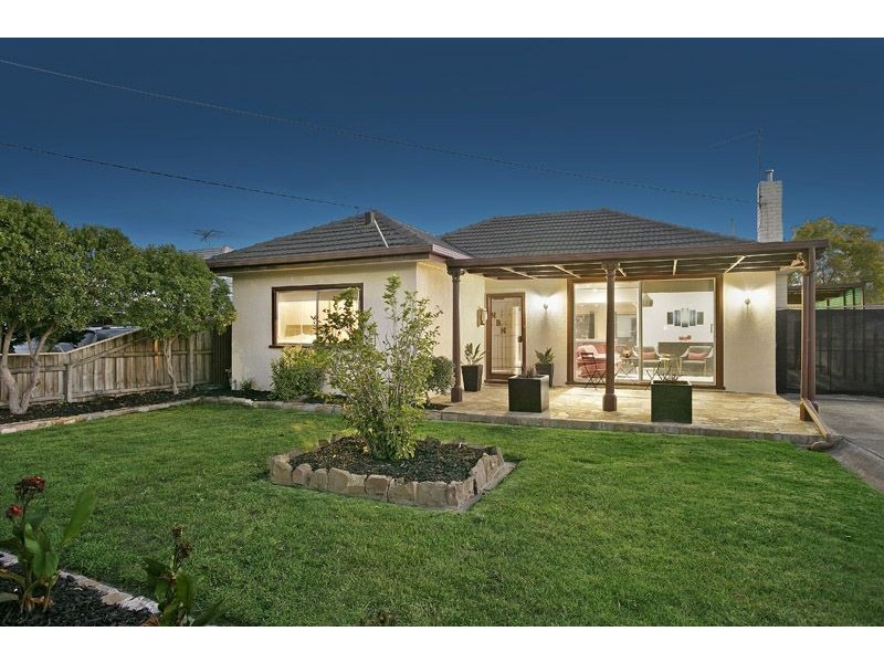 11 Battersea Street, Hadfield VIC 3046