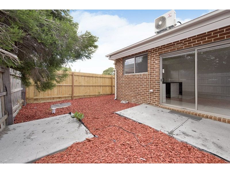 2/69 Bindi Street, Glenroy VIC 3046