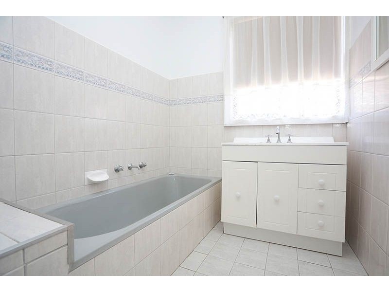 56 Middle Street, Hadfield VIC 3046