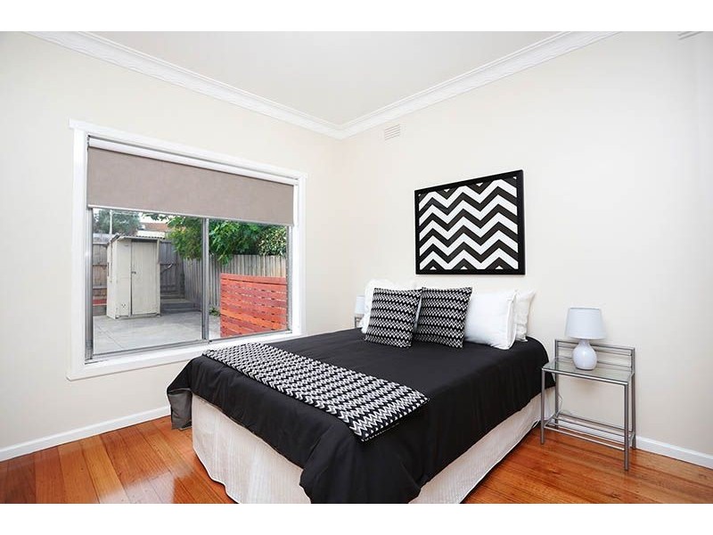 102 Outlook Drive, Glenroy VIC 3046