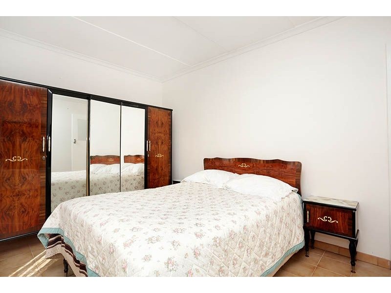 11 Romsey Crescent, Dallas VIC 3047