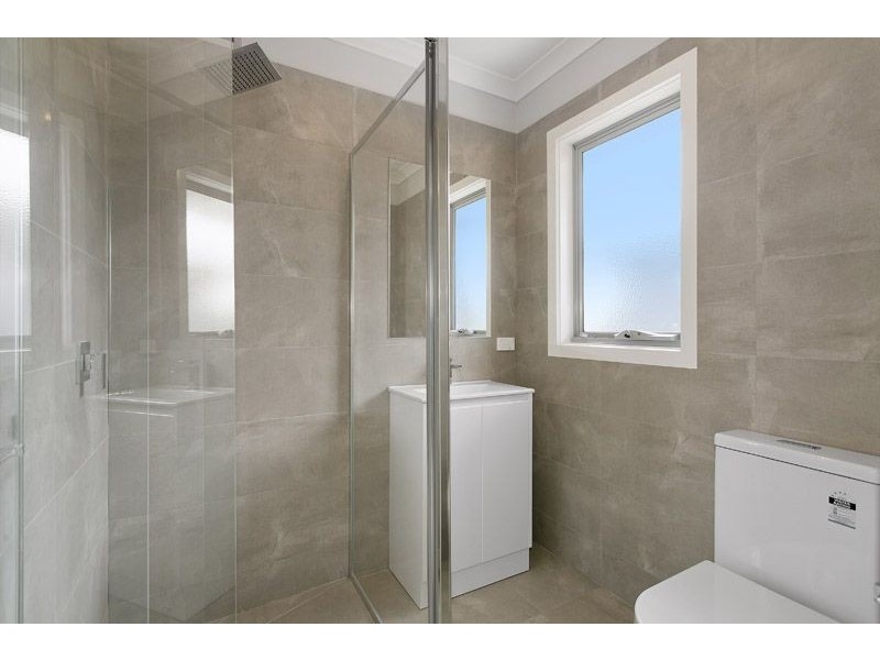 2/23 Glenroy Road, Glenroy VIC 3046