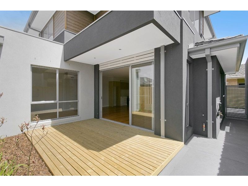 2/23 Glenroy Road, Glenroy VIC 3046