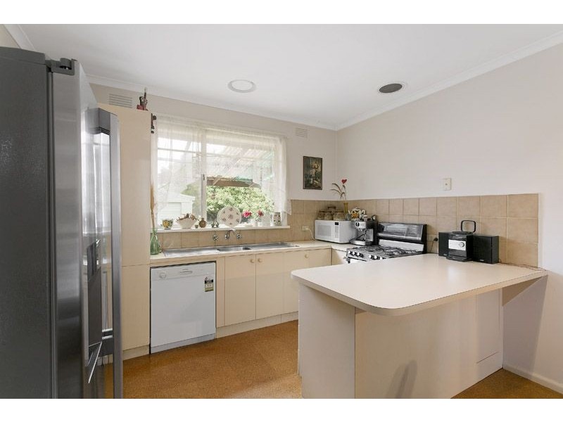68 Sutherland Street, Hadfield VIC 3046