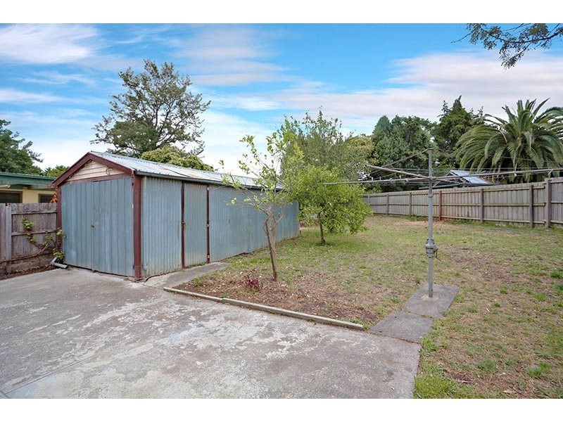 31 Drouin Street, Dallas VIC 3047
