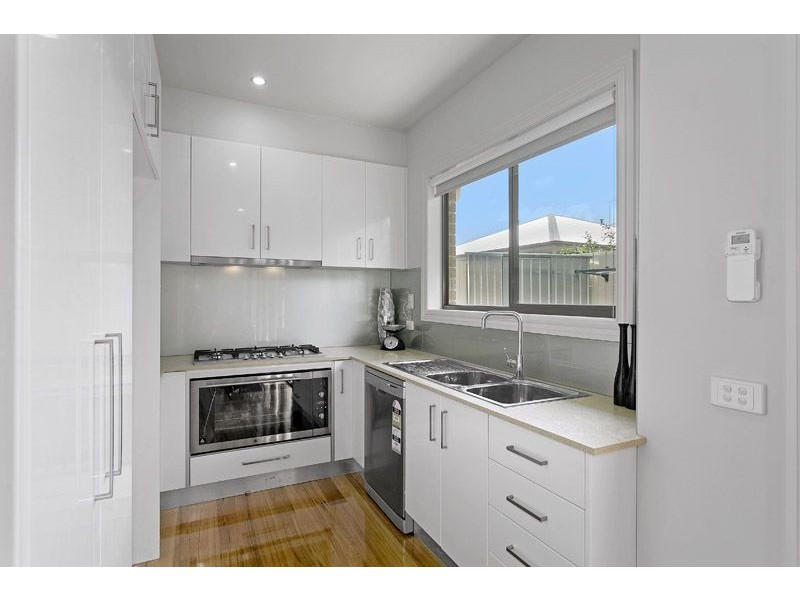 3/34 Heather Court, Glenroy VIC 3046