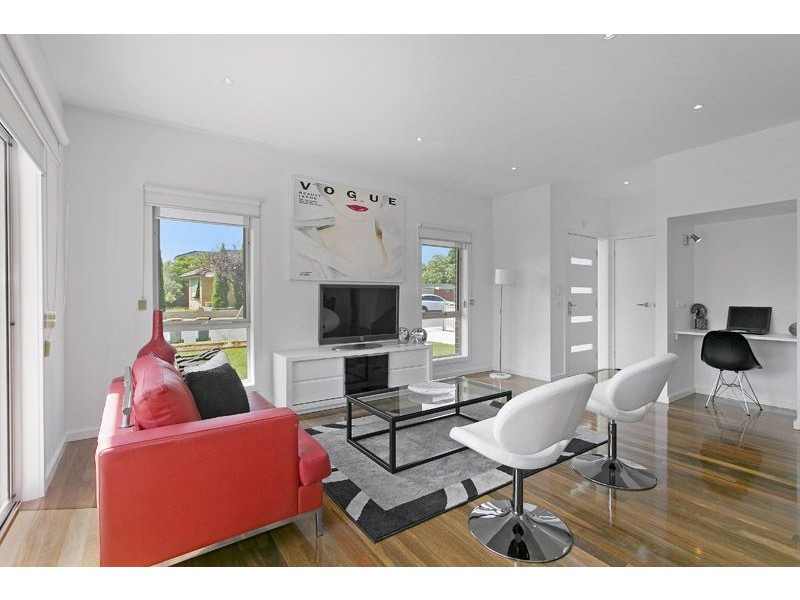 19 Samson Street, Hadfield VIC 3046