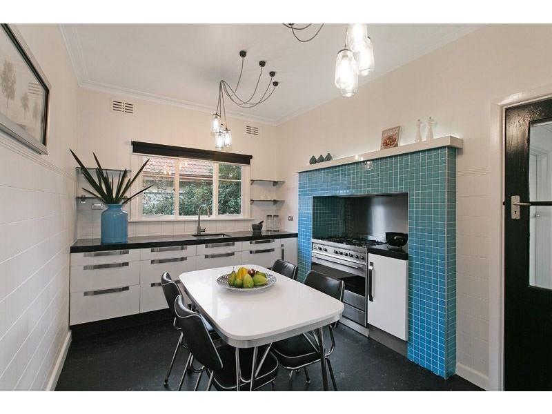 51 Wheatsheaf Road, Glenroy VIC 3046