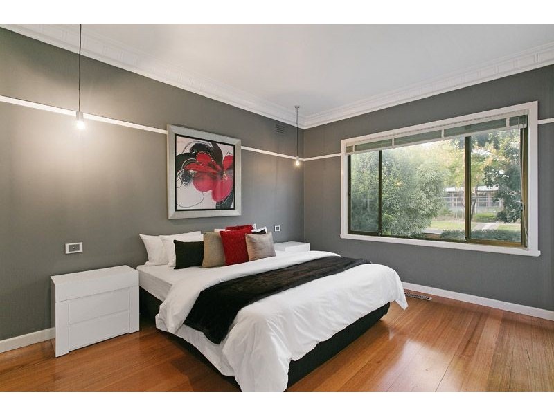 51 Wheatsheaf Road, Glenroy VIC 3046