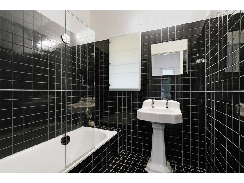 51 Wheatsheaf Road, Glenroy VIC 3046