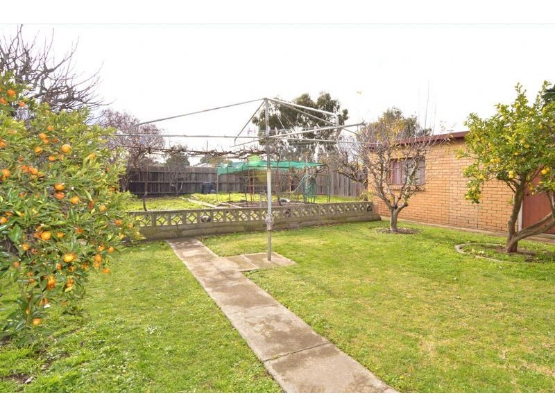 22 Kalang Road, Glenroy VIC 3046