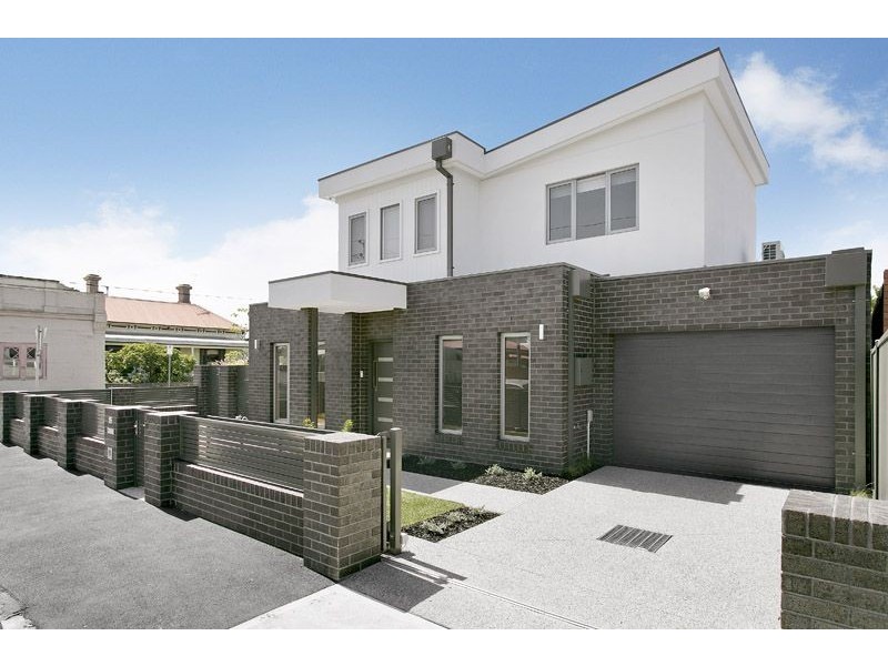 15 John Street, Seddon VIC 3011