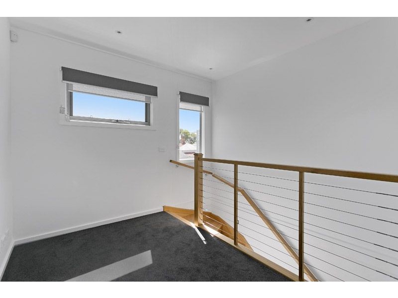 15 John Street, Seddon VIC 3011