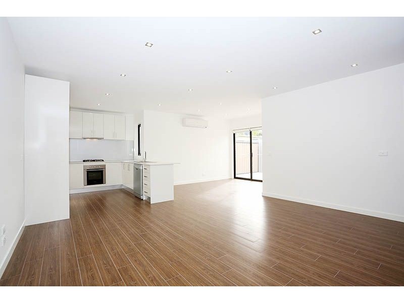 3/58-60 Cardinal Road, Glenroy VIC 3046