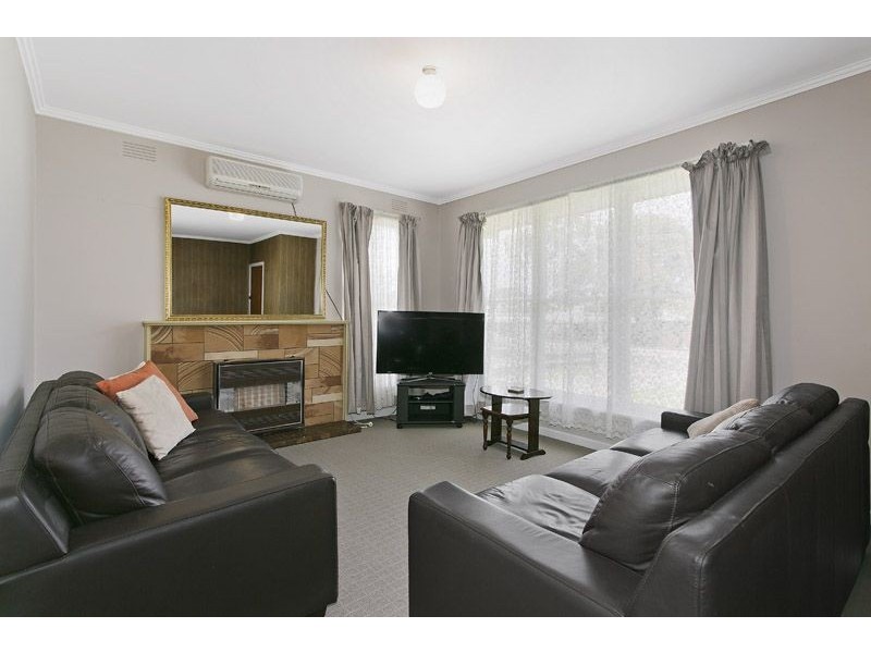 14 Heather Court, Glenroy VIC 3046