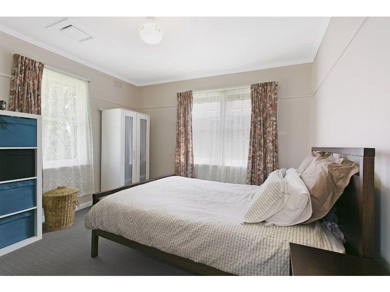 14 Heather Court, Glenroy VIC 3046