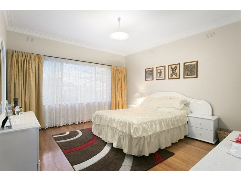 102 Melbourne Avenue, Glenroy VIC 3046