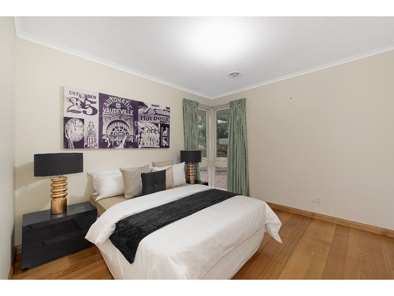 91 Outlook Drive, Glenroy VIC 3046
