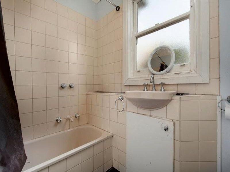 43 Finchley Avenue, Glenroy VIC 3046